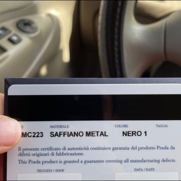 Prada Card holder - Picture 7 of 8